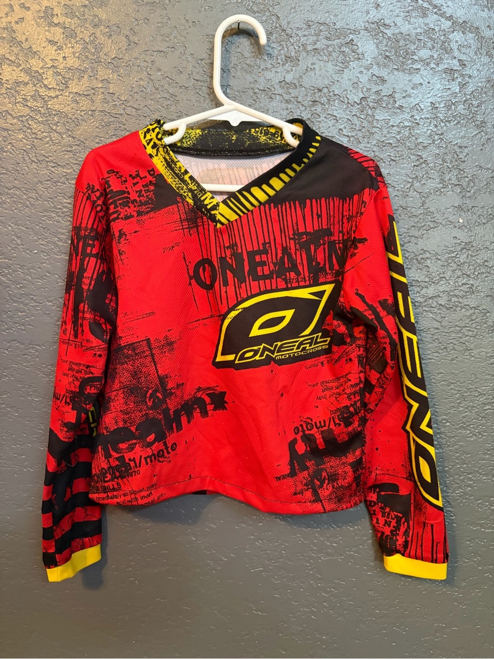 O'NEAL Kids' Red & Black Motocross Jersey with Yellow Accents